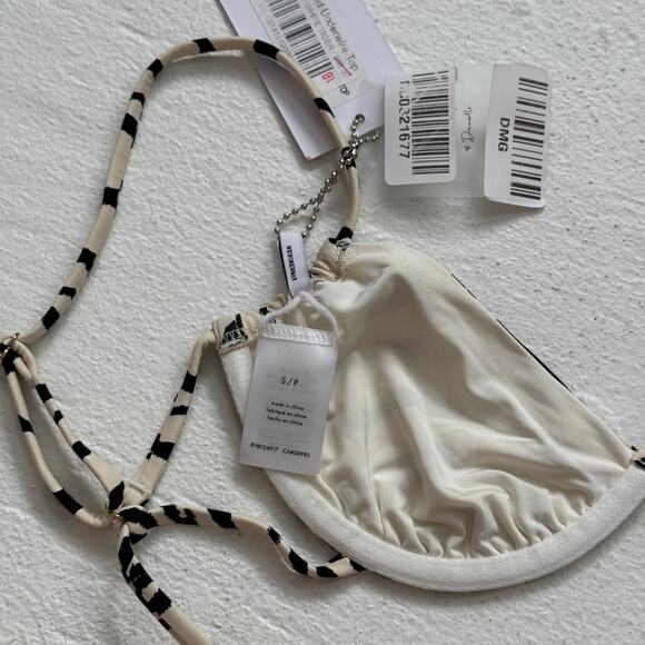 WeWoreWhat Ruched Underwire Bikini Top Tiger, Size Small - Picture 6 of 6